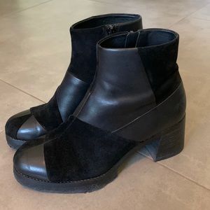 Clarks 70s style Platform Booties